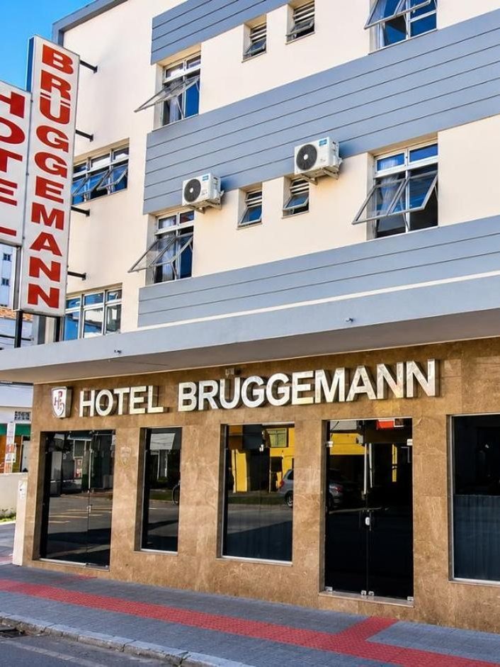 Hotel Brüggemann, no bairro Estreito, em Florianópolis